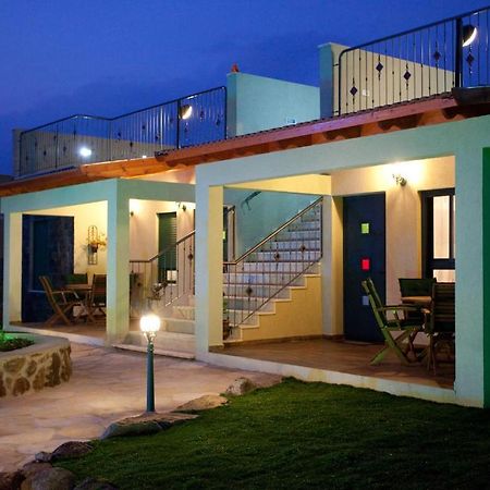 Tenebagolan Suites Zimmers Had Nes Esterno foto