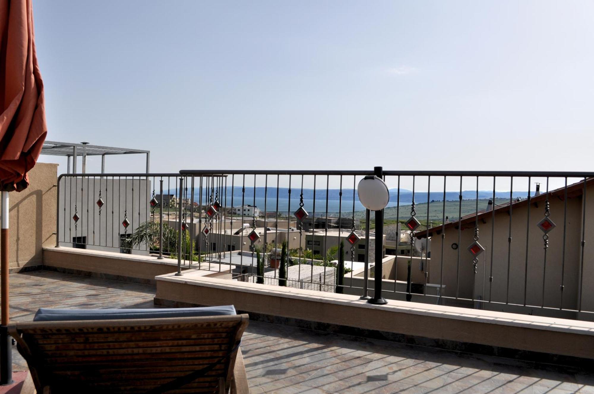 Tenebagolan Suites Zimmers Had Nes Esterno foto