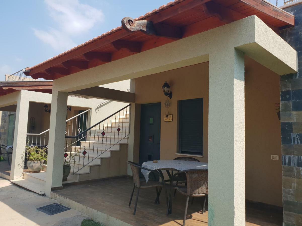 Tenebagolan Suites Zimmers Had Nes Esterno foto