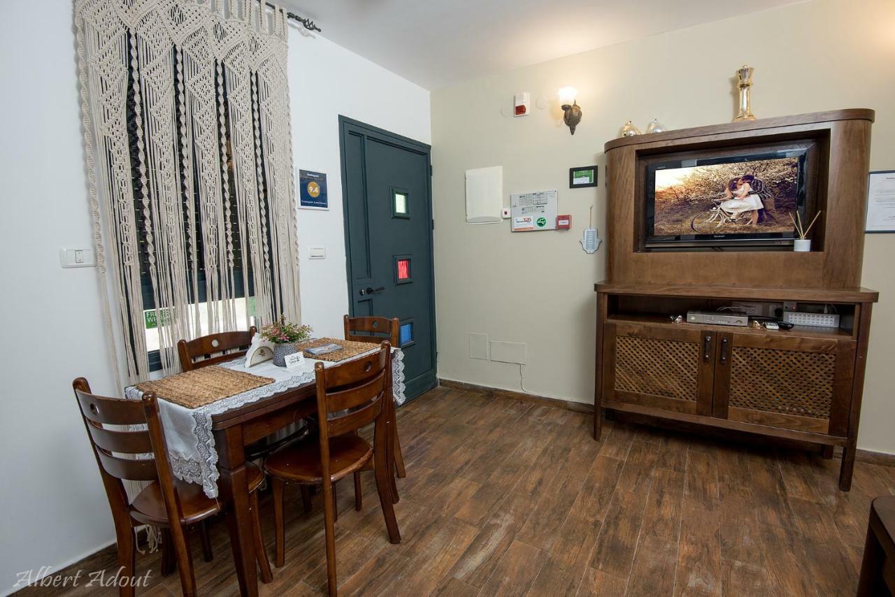 Tenebagolan Suites Zimmers Had Nes Esterno foto
