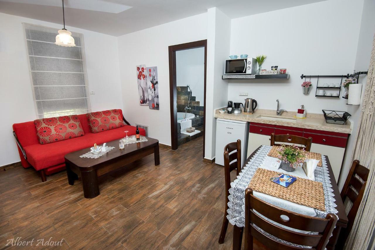 Tenebagolan Suites Zimmers Had Nes Esterno foto
