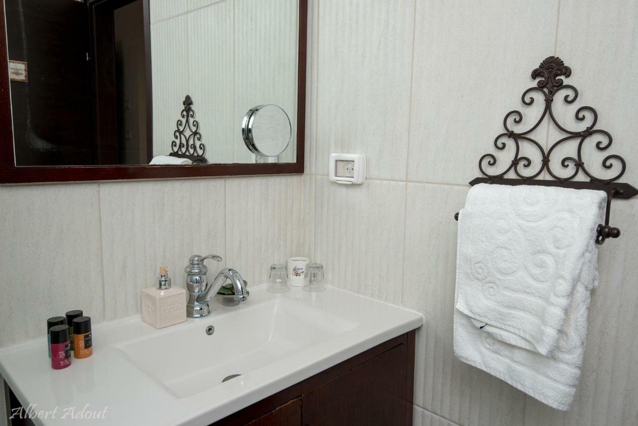 Tenebagolan Suites Zimmers Had Nes Esterno foto
